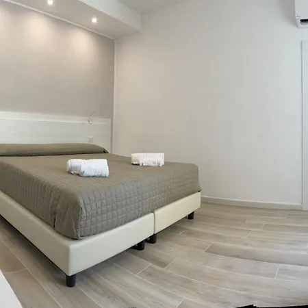 Bed & Breakfast Seaside Holidays 3*